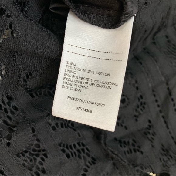 🎁 Laundry By Shelli Segal Off-the-ShoulderLace Dress - Picture 8 of 8